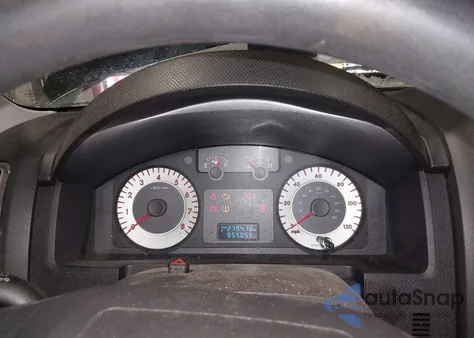 2011 Mazda Tribute I Sport z USA, uszkodzony, nr VIN 4F2CY0C75BKM06748